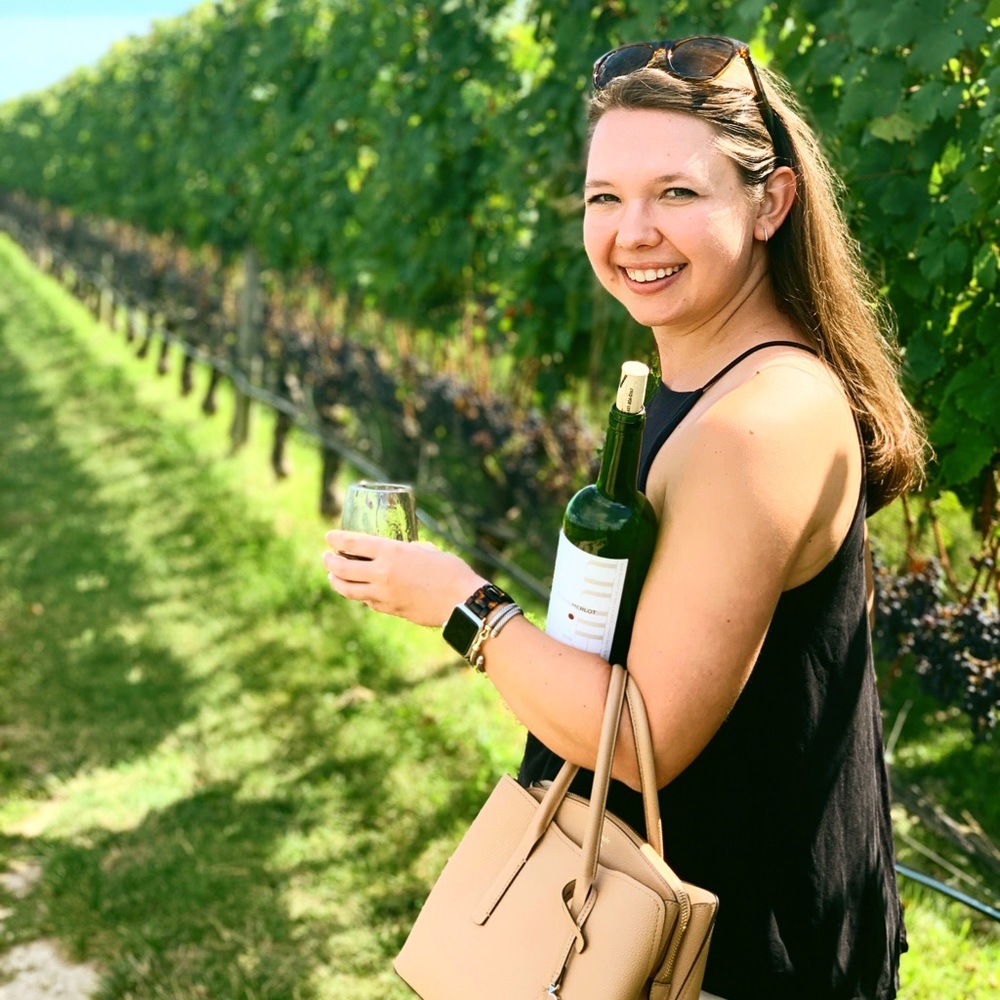 Meet your Posher, Hannah